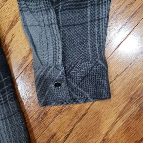 Anthropologie Cloth & Stone Plaid Top Frayed Hem - Picture 5 of 8